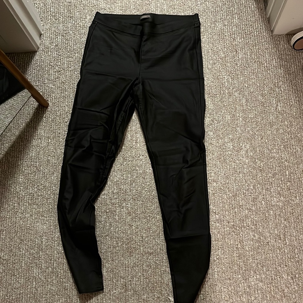 Faux leather leggings